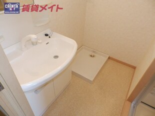 シャトレ桑名の物件内観写真